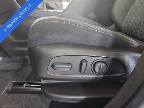 Used 2023 Chevrolet Equinox LT AWD/4WD image 28