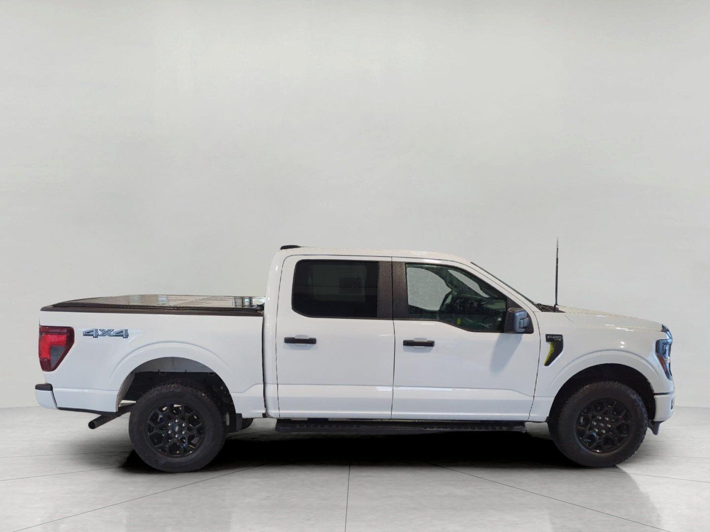 Used 2025 Ford F150 STX AWD/4WD image 5