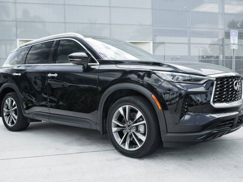 Used 2023 INFINITI QX60 Luxe w/ Cargo Package image 3