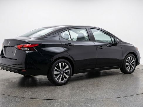 Used 2025 Nissan Versa SV FWD image 9