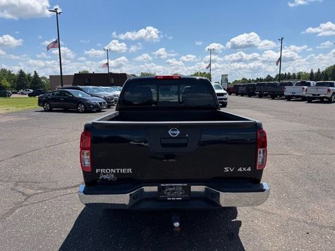 Used 2019 Nissan Frontier SV AWD/4WD image 6