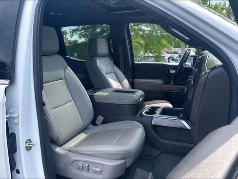 Used 2021 Chevrolet Silverado 1500 LTZ w/ LTZ Premium Package AWD/4WD image 7