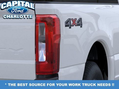 New 2026 Ford F250 XL w/ XL Chrome Package image 21