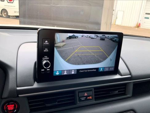 Used 2025 Honda Pilot EX-L image 27