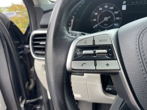 Used 2023 Kia Telluride SX FWD image 17