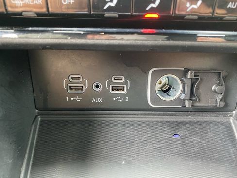 Used 2023 Jeep Grand Cherokee L Laredo AWD/4WD image 20