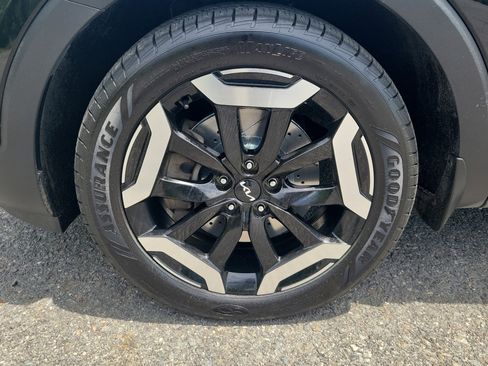 Used 2023 Kia Telluride S w/ S Sunroof Package AWD/4WD image 12