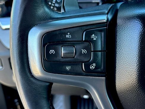 Used 2022 Chevrolet Silverado 1500 LTZ image 17