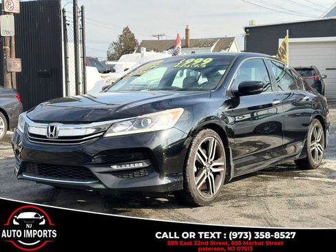 Used 2017 Honda Accord Sport image 1