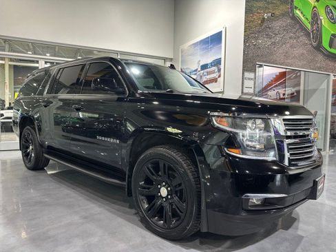 Used 2015 Chevrolet Suburban LT AWD/4WD image 16