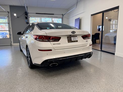 Used 2019 Kia Optima EX image 6
