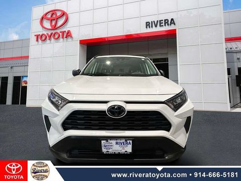 Used 2019 Toyota RAV4 LE w/ All Weather Liner Package AWD/4WD image 7