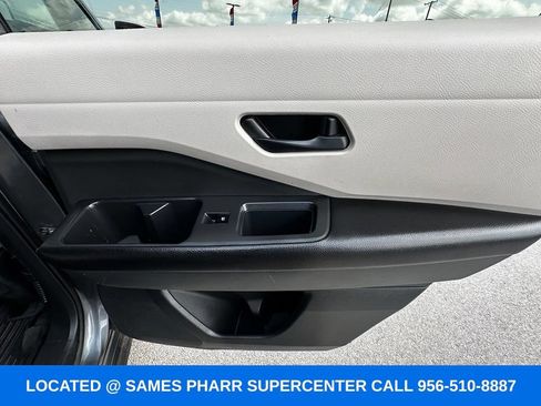 Used 2024 Nissan Pathfinder SV FWD image 26