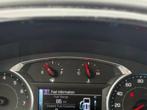 Used 2019 Chevrolet Traverse LT w/ LT Premium Package FWD image 13