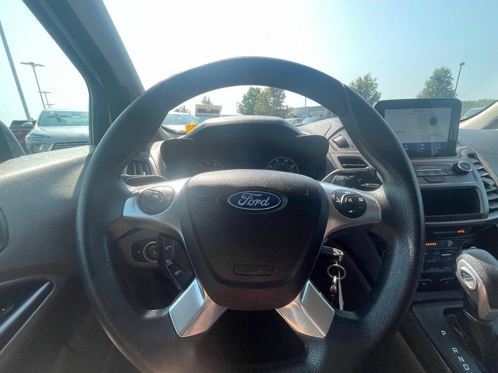 Used 2022 Ford Transit Connect XLT FWD image 15