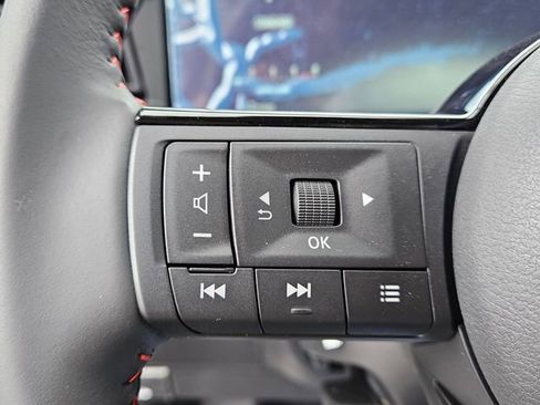 New 2026 Nissan Kicks SR FWD image 25