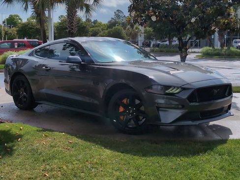 Used 2020 Ford Mustang GT Premium w/ Black Accent Package RWD image 2