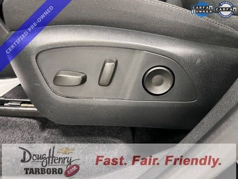 Certified 2025 GMC Acadia Elevation FWD image 30