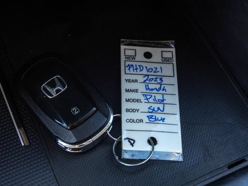 Used 2023 Honda Pilot Elite image 20