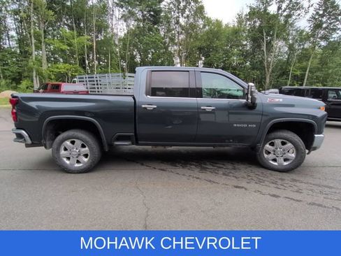 Used 2020 Chevrolet Silverado 3500 LTZ w/ LTZ Premium Package AWD/4WD image 5
