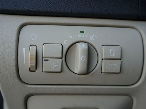 Used 2013 Volvo S60 T5 image 26