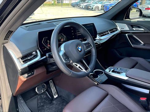 Used 2025 BMW X1 xDrive28i w/ Premium Package AWD/4WD image 16