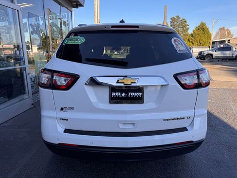 Used 2016 Chevrolet Traverse LT AWD/4WD image 8
