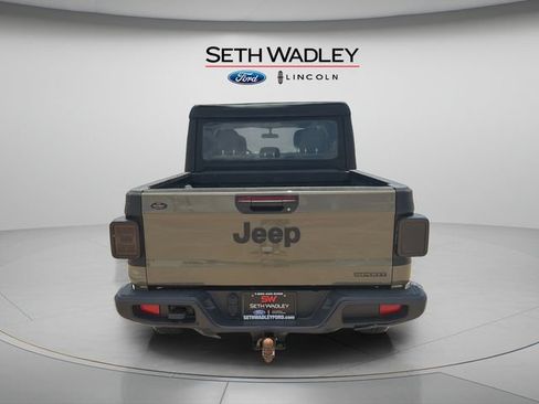 Used 2020 Jeep Gladiator Sport w/ Trailer Tow Package AWD/4WD image 6
