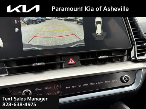 Used 2023 Kia Sportage EX image 10