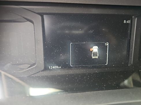 Used 2024 Toyota Tacoma SR5 AWD/4WD image 5