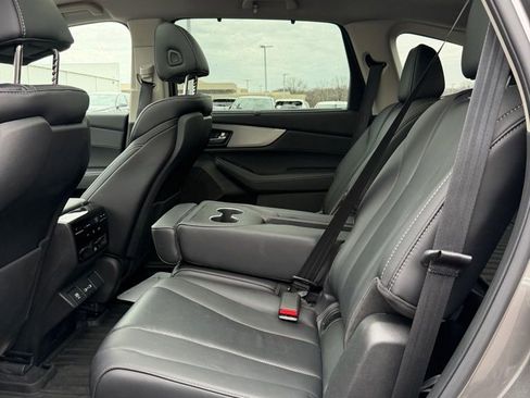Certified 2023 Acura MDX SH-AWD w/ Technology Package image 12