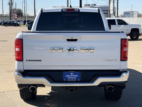Used 2025 RAM 1500 Laramie image 8