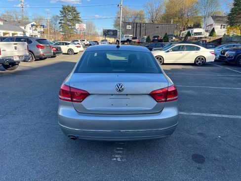 Used 2012 Volkswagen Passat 2.5 SEL Premium FWD image 6