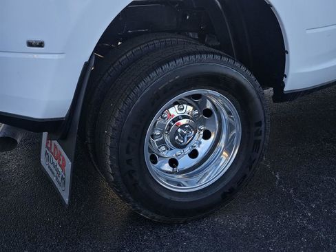 New 2026 RAM 3500 Tradesman image 10