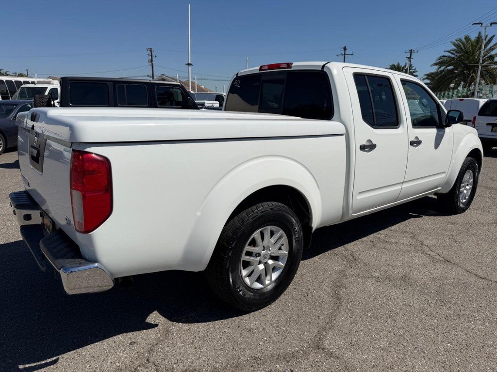 Used 2016 Nissan Frontier SV w/ SV Value Truck Package RWD image 6
