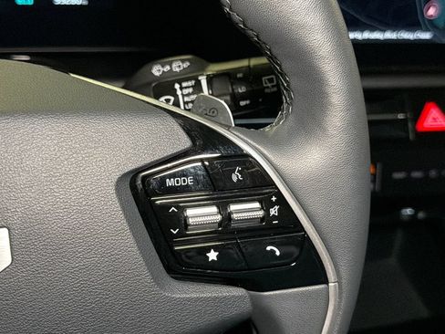 Certified 2023 Kia Niro Wave FWD image 27