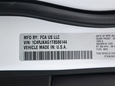 New 2026 Jeep Grand Cherokee L Laredo AWD/4WD image 34