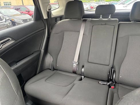 Used 2026 Kia Sportage LX AWD/4WD image 39