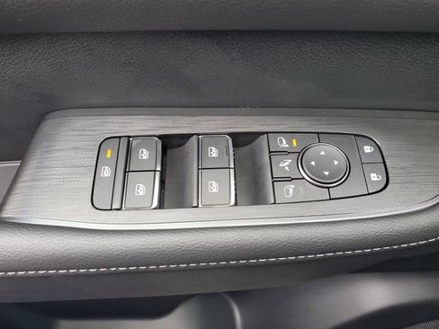 New 2026 Nissan Armada PRO-4X w/ Captain's Chari Seat Package AWD/4WD image 16
