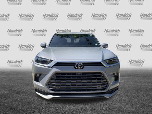 Used 2026 Toyota Grand Highlander AWD Hybrid image 3