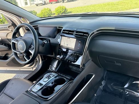 Used 2024 Hyundai Tucson Limited image 28