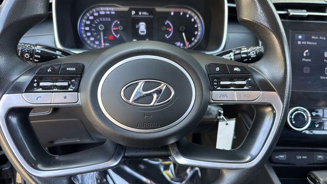 Used 2022 Hyundai Tucson SE FWD image 17