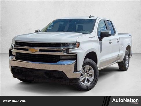 Used 2020 Chevrolet Silverado 1500 LT w/ Trailering Package AWD/4WD image 1