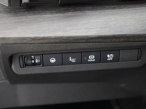 Used 2023 Nissan Ariya FWD image 22