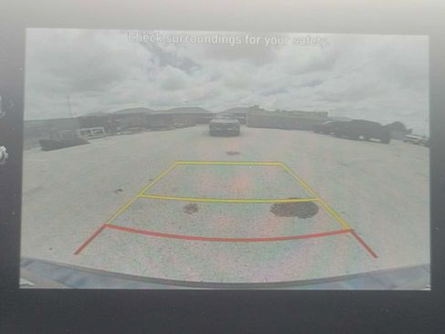 Used 2024 Hyundai Elantra SEL FWD image 24