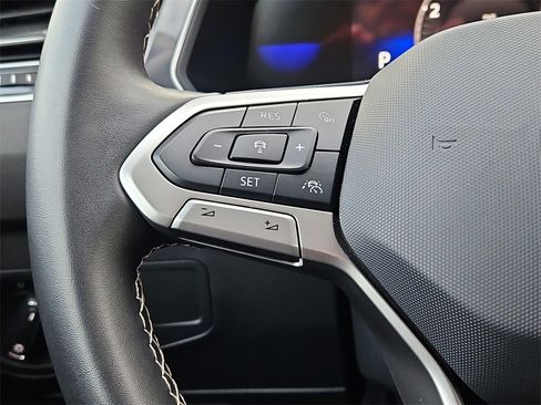 Used 2024 Volkswagen Tiguan Wolfsburg Edition image 23