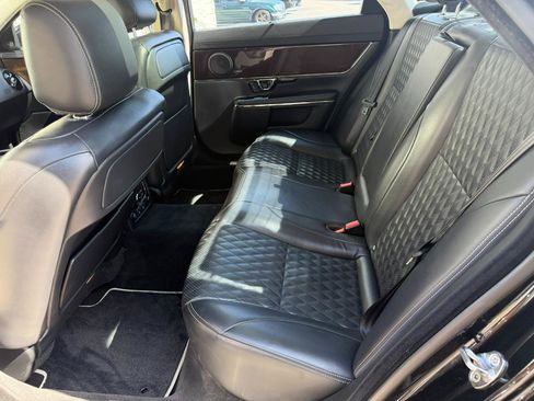 Used 2016 Jaguar XJ L Supercharged RWD image 40