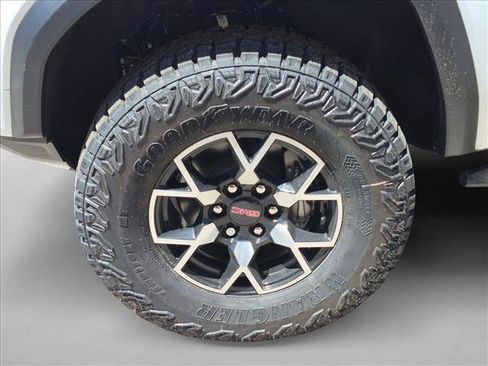 New 2026 GMC Canyon AT4X AWD/4WD image 10