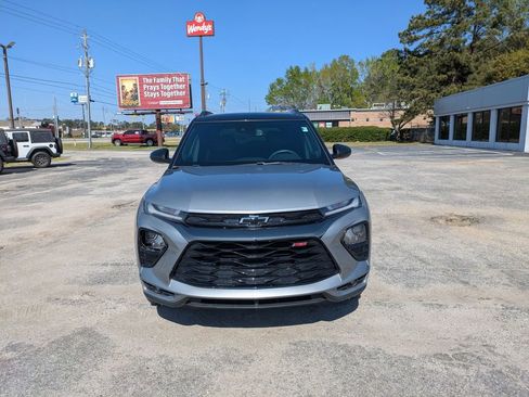Used 2023 Chevrolet TrailBlazer RS w/ Convenience Package FWD image 8