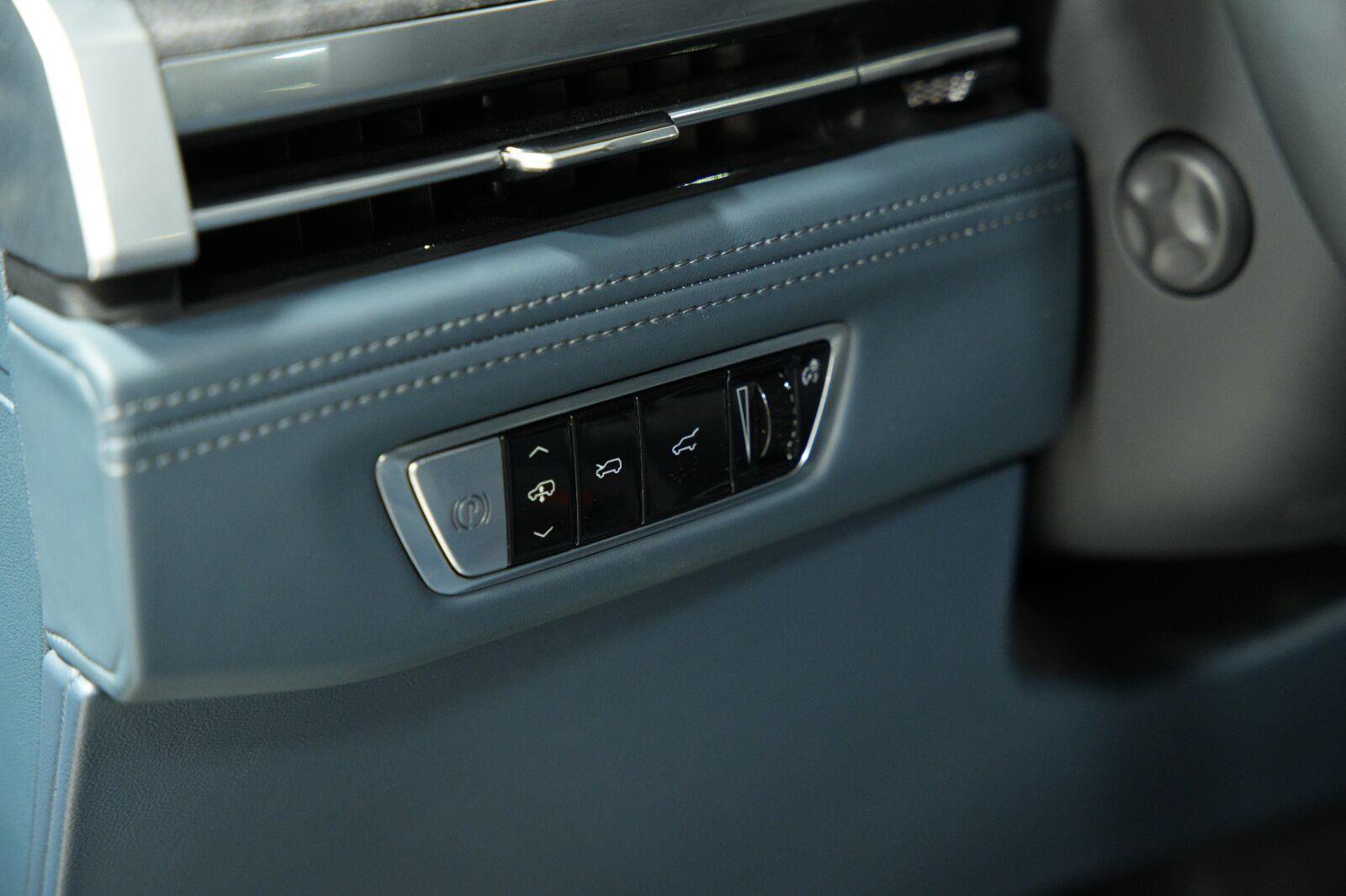 Certified 2026 Cadillac Escalade IQ Sport 2 AWD/4WD image 43